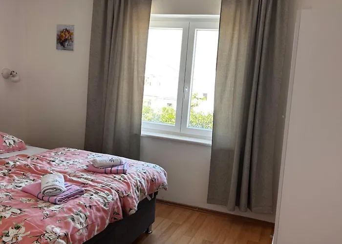 Ana Malinska Island Krk *