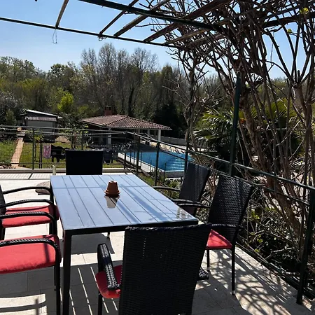 Ana Malinska Island Krk Vantacici