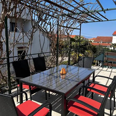 Ana Malinska Island Krk Apartman Vantacici